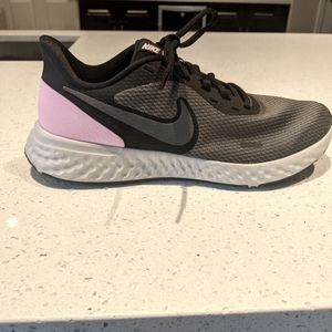 Women's Nike shoes